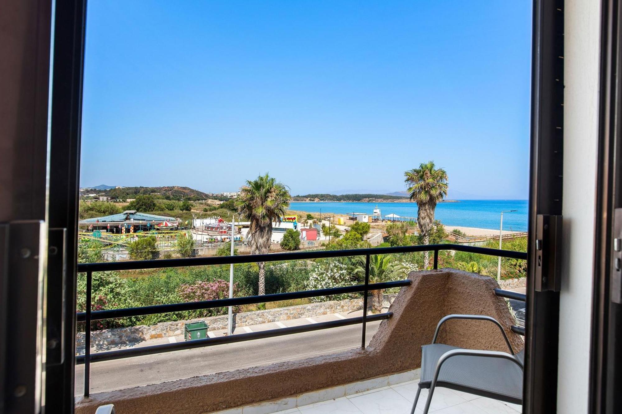 Sun Beach Apartments In Chania 09 11 Bagian luar foto